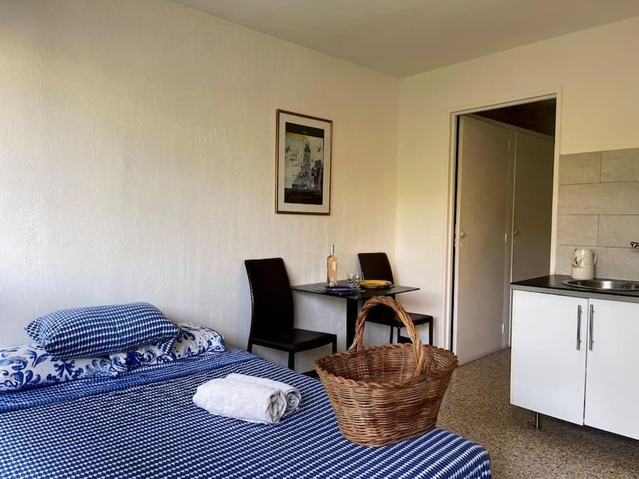 Studio Au Coeur D'Aix Avec Balcon Et Parking Aix-en-Provence Exterior foto