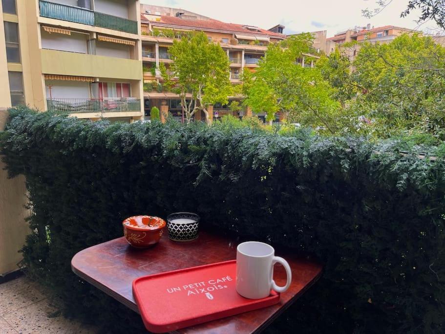 Studio Au Coeur D'Aix Avec Balcon Et Parking Aix-en-Provence Exterior foto